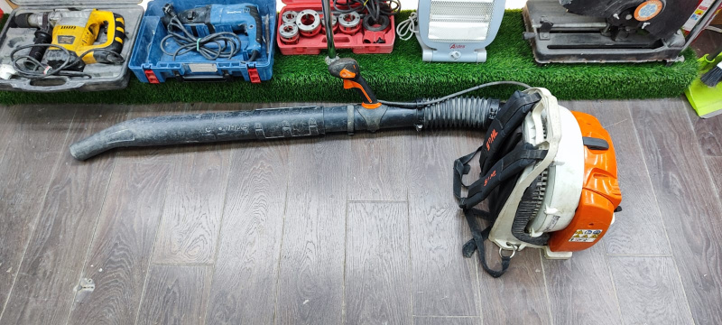 Воздуходувка Stihl br430