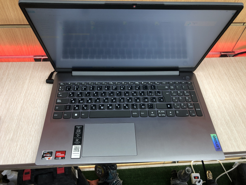 Ноутбук lenovo v15 alc