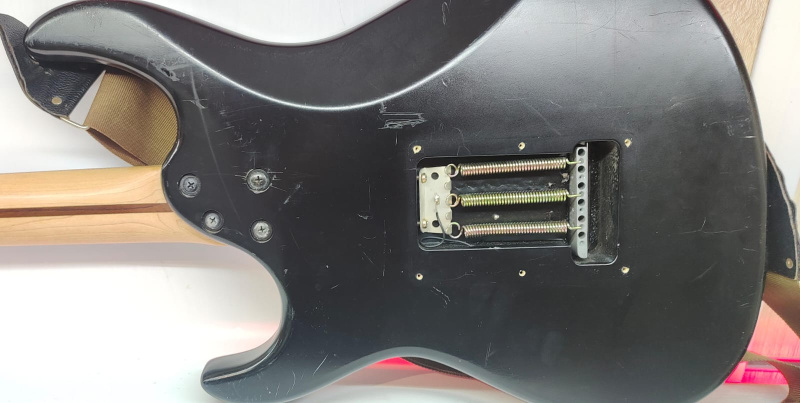 Электрогитара Cort g110