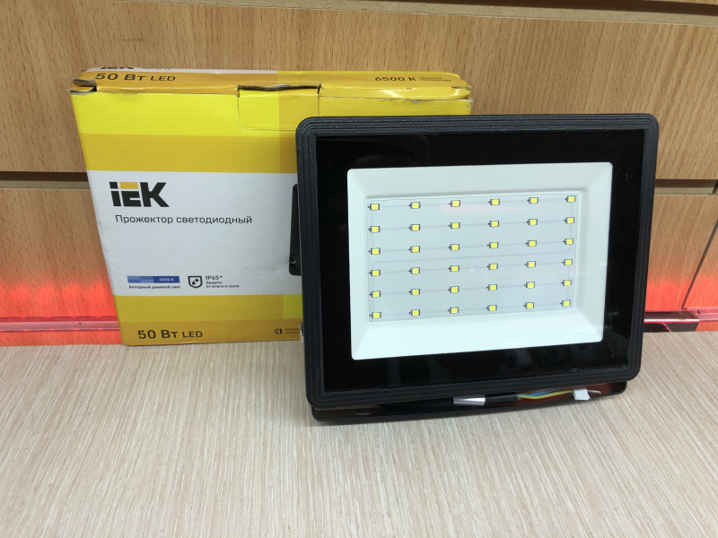 Led iek