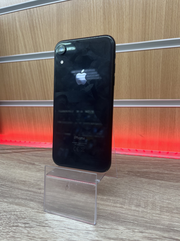 Мобильный телефон Apple iPhone XR