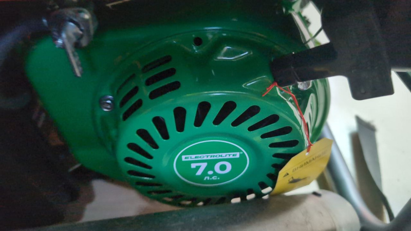 Стабилизатор напряжения генератор Electrolite EL 999 pro