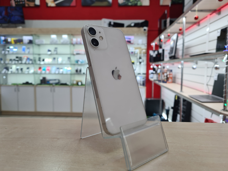 Мобильный телефон Apple iPhone 12 Mini