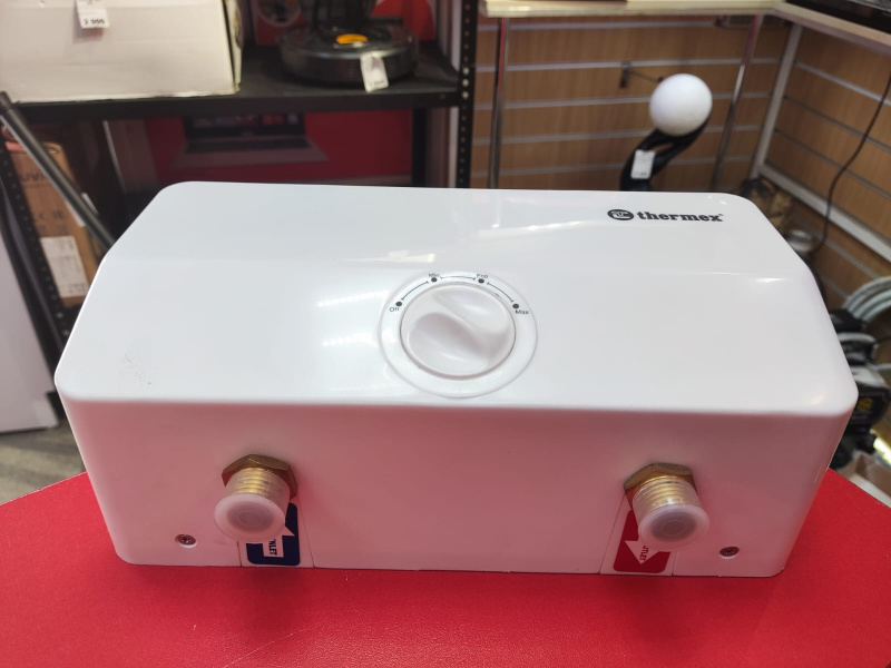 ЭЛЕКТРИЧЕСКИЙ ПРОТОЧНЫЙ ВОДОНАГРЕВАТЕЛЬ  Thermofix 8000W