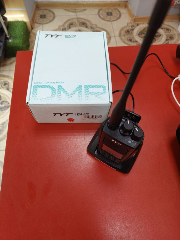 Рация  MD-UV390