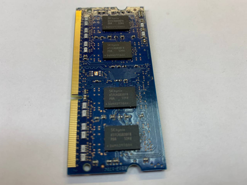 Оперативная память SKhynix HMT451S6BFR8A-PB 4GB