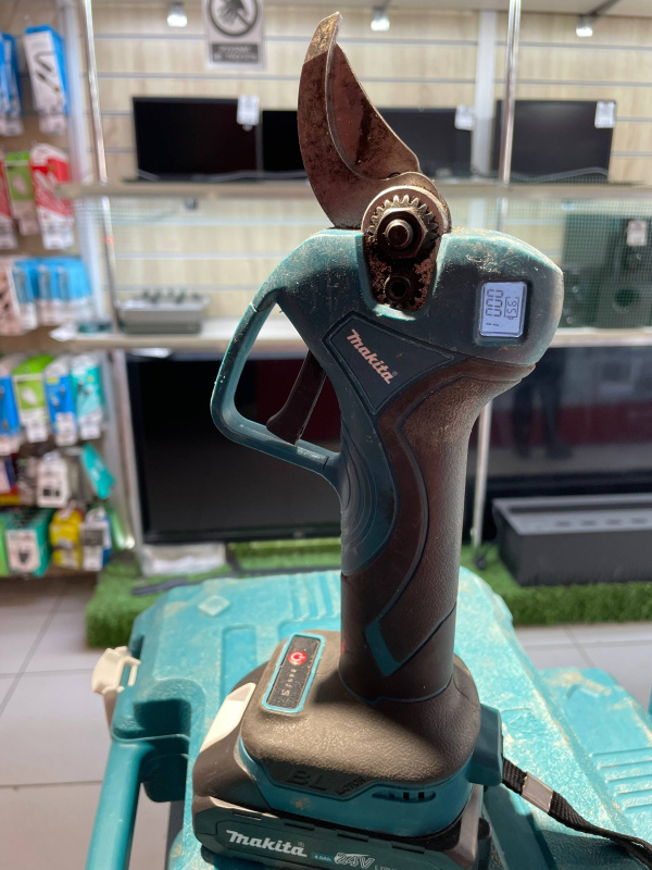 Секатор  Makita(Реп)