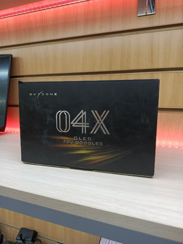 Квадрокоптер Skyzone 04xv2