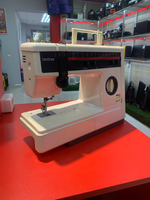 Швейная машина Brother VX-2080