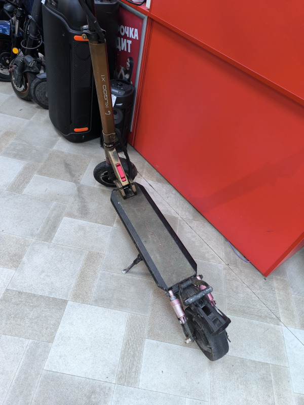 Самокат Kuggo X1