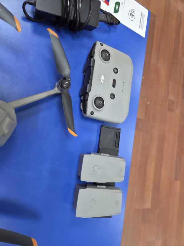 Квадрокоптер DJI Mavic AIR 2S