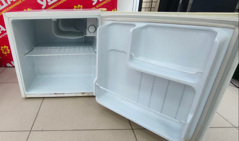 Холодильник Supra SUPRA RF-055