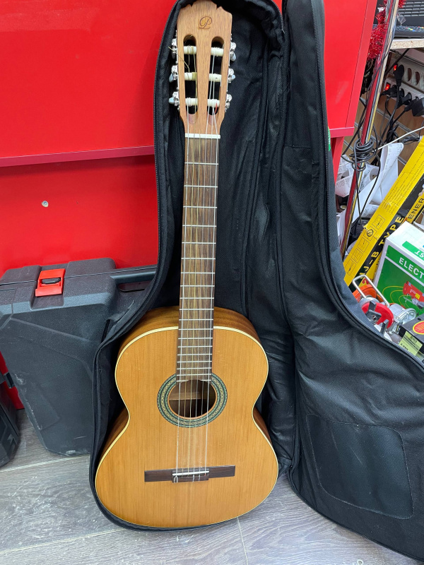 гитара Ibanez 600