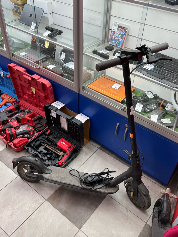 Самокат Xiaomi MI SCOOTER 1S