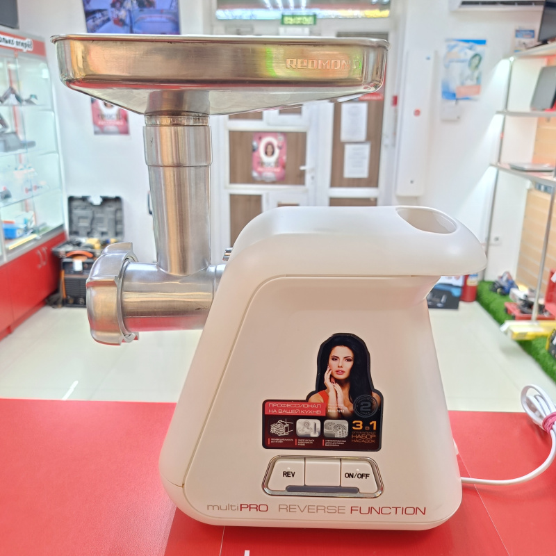 Мясорубка  Redmond rmg -1212