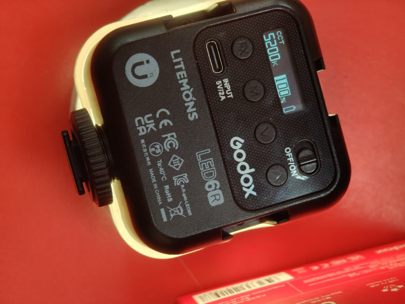 Фонарь  led 6 r