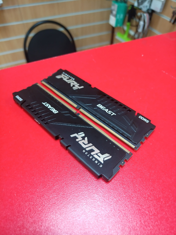 Оперативная память KingStone KF548C38BBK2-32