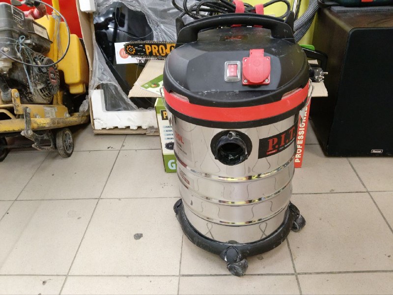 Промышленный пылесос P.I.T. Tank 30L