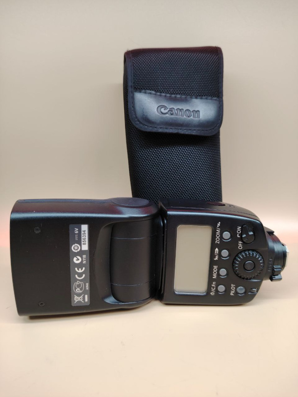 Вспышка  Canon Speedlite 580ex II