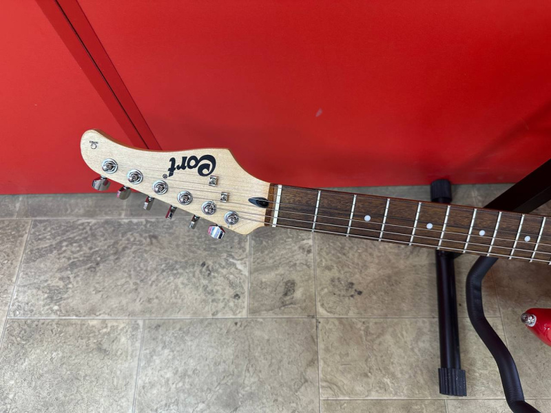 Электрогитара Cort G110