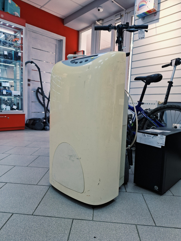 Напольный кондиционер  Carrier Holiday Elite