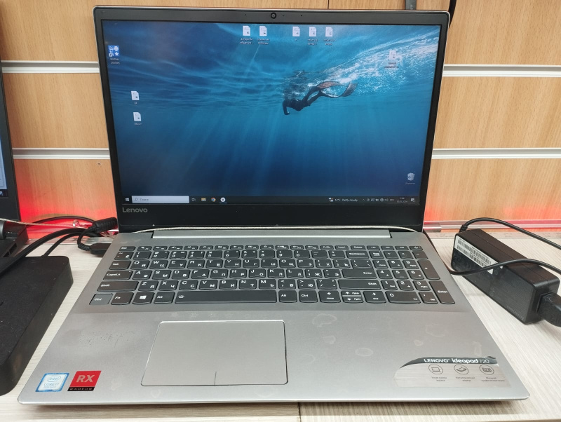 Ноутбук Lenovo I7 8550U\RX560\SSD