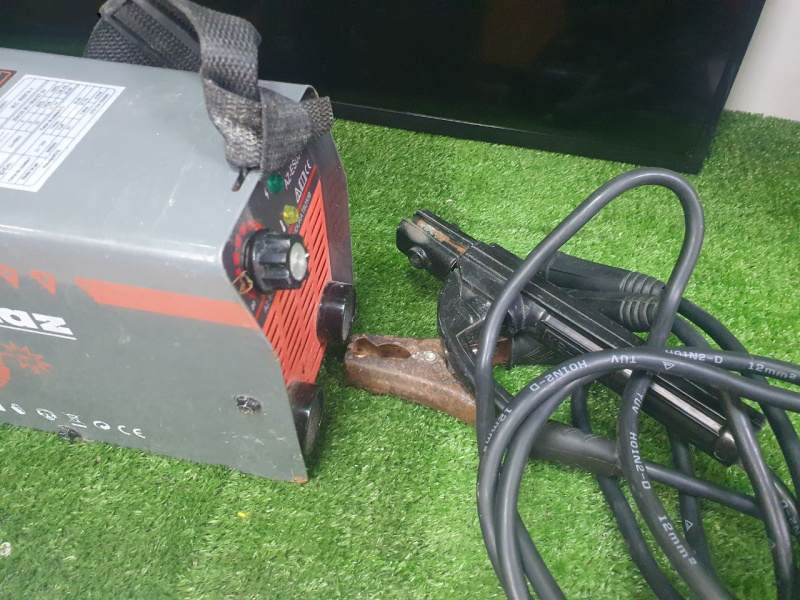 Сварочный аппарат - инвертор ММА Almaz azes0001