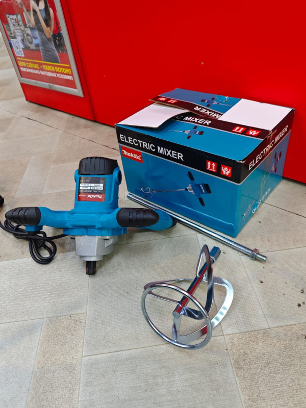 Строительный миксер Makita UT1200