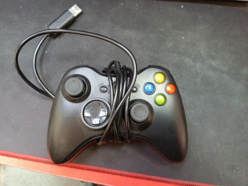 Геймпад Xbox 360