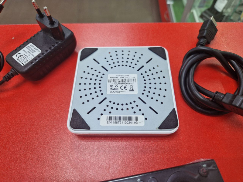 ТВ ПРИСТАВКА MECOOL  km6 delux