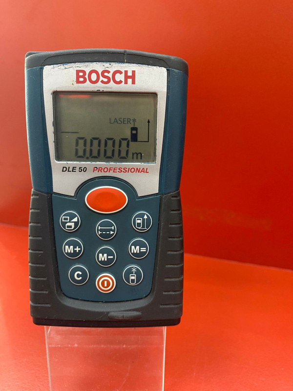 Bosch dle 50. Дальномер Bosch DLE 40.