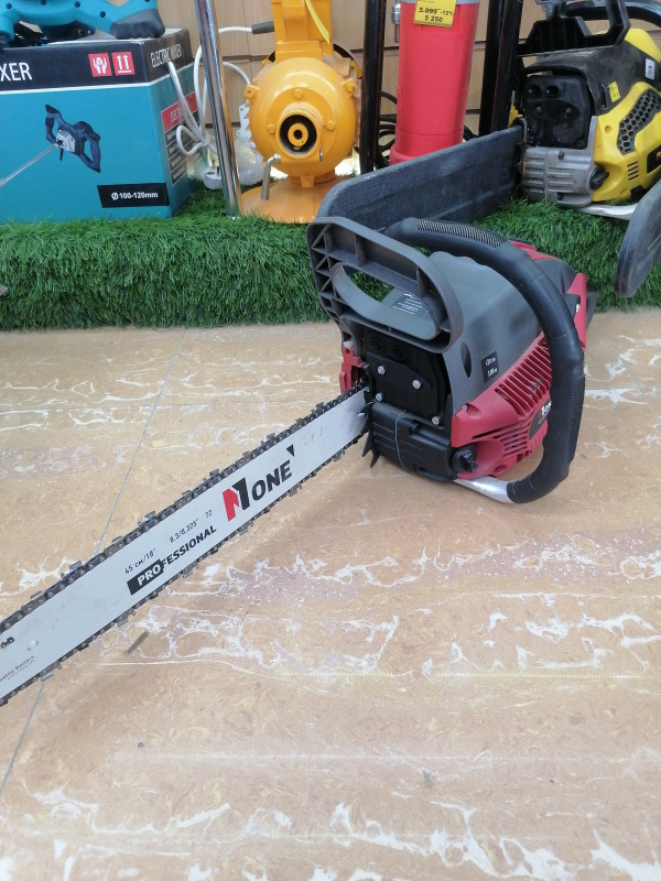 Бензопила NUMBER ONE GS3300/52-PRO