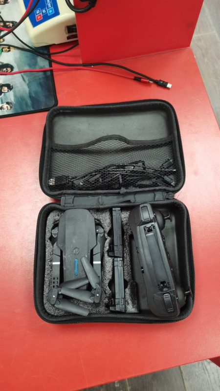 Квадрокоптер Drone PRO ,