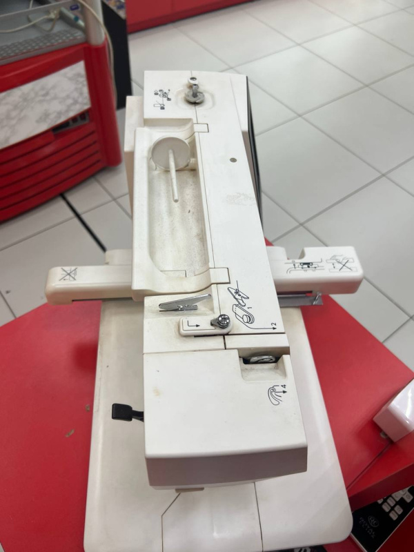 швейный станок для лейблов Janome memory craft 500e