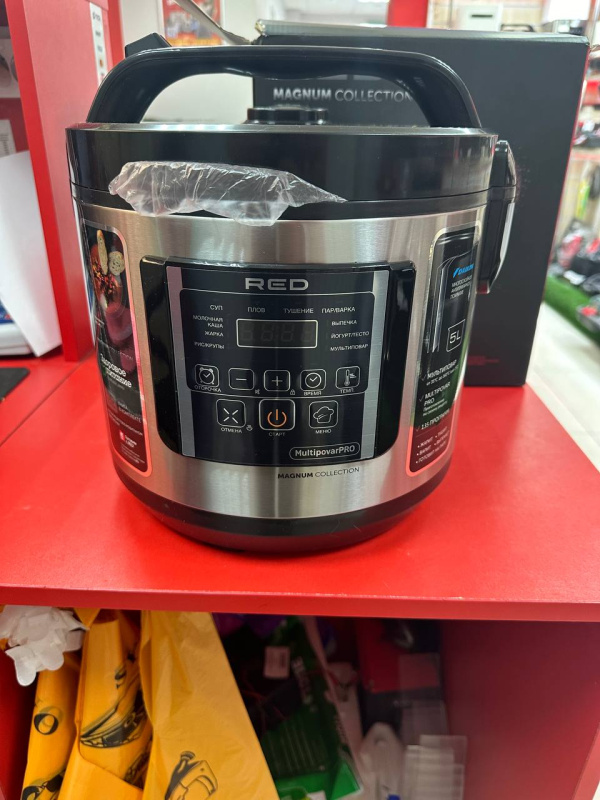 Мультиварка Red  RMC-M521