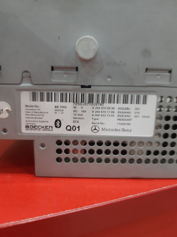 Купить Автомагнитола BECKER Q01 Б/У за 0 руб. — состояние 9/10