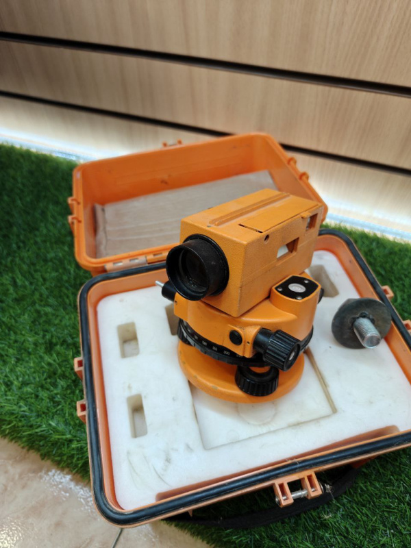 Нивелир УОЗМ ЗН-Л5