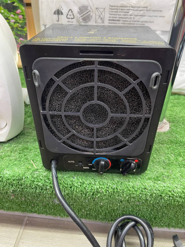 Обогреватель Microlab .