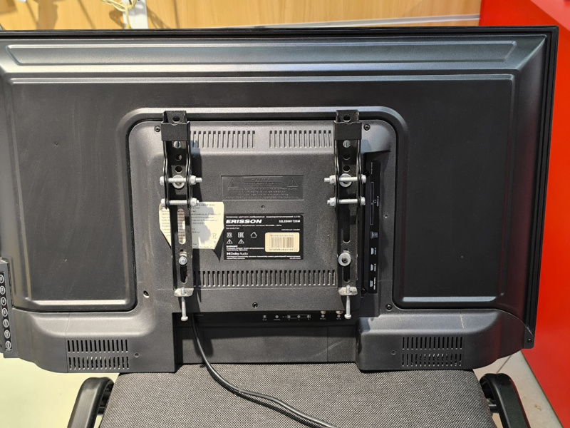 Телевизор Erisson 32LES901T2SM