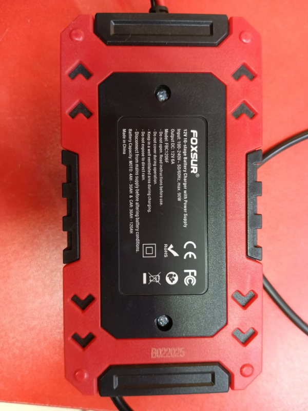 Авто аксессуар Пуско-зарядное устройство   foxsur 12v 6a