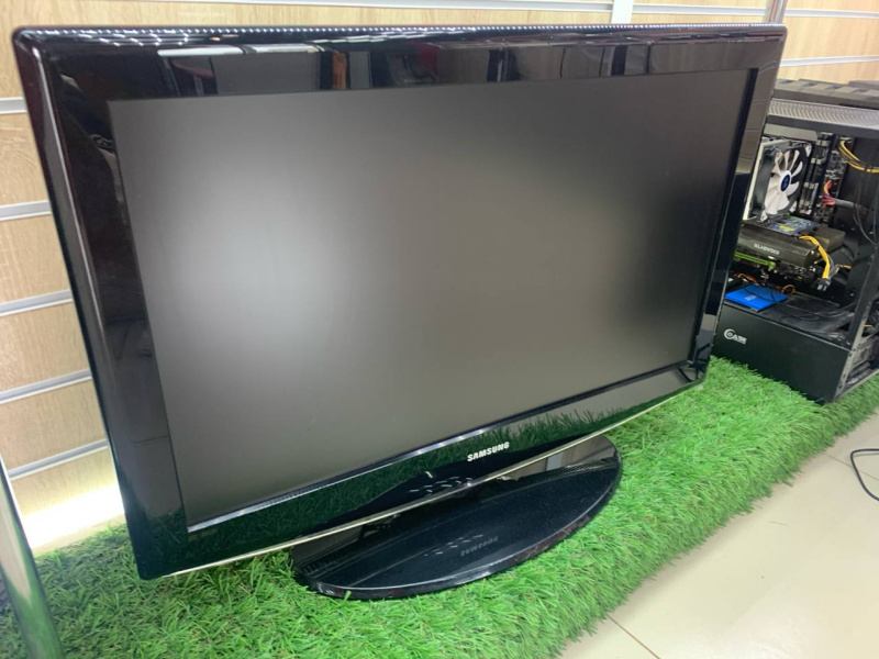 Телевизор Samsung LE32R81BX