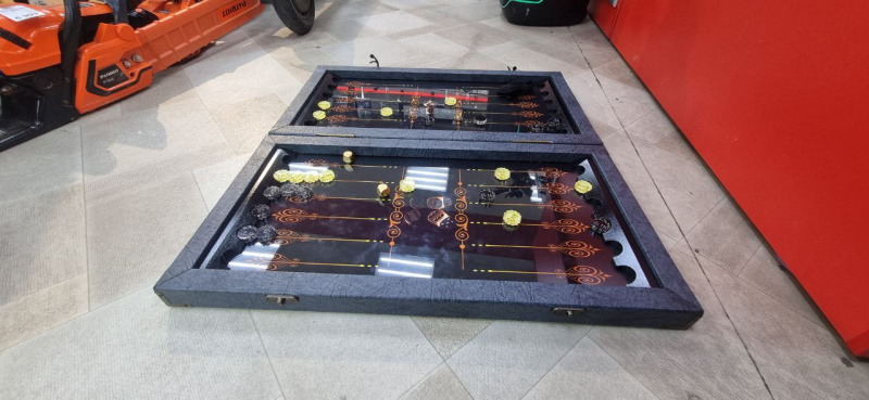 Настрольная игра нарды  no name