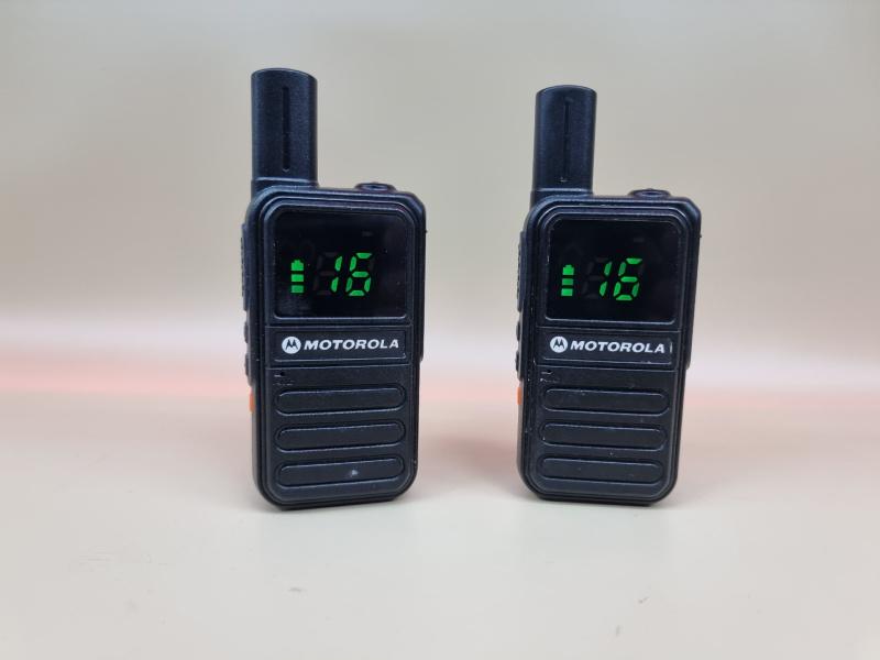 Рации Motorola T82