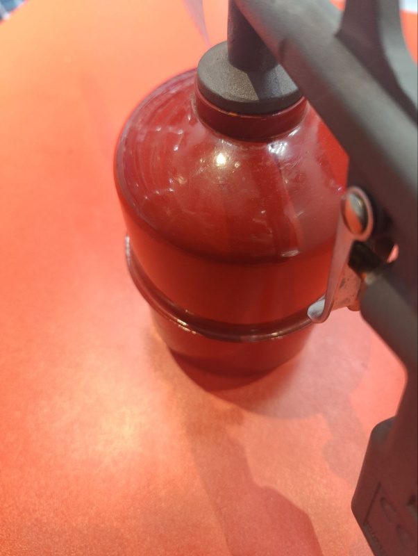 Пневмопистолет для вязких  жидкостей