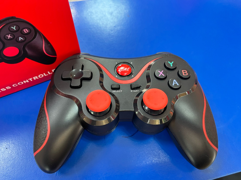 Игровая приставка  джойстик дляя телефона