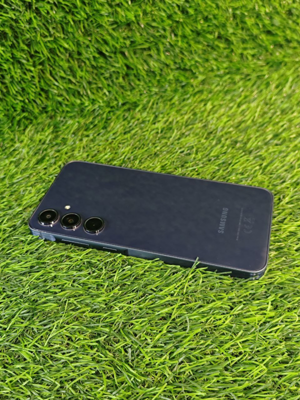 Мобильный телефон Samsung Galaxy A55 5G