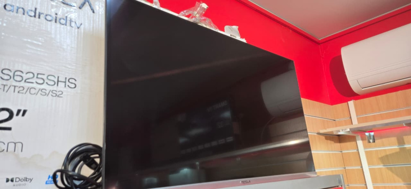 Телевизор Tesla 32S605BHS