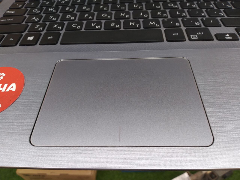 Magicbook nbl waq9hnr. Серебристый стальной ноутбук хонор.