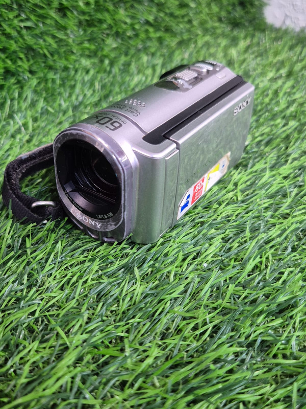 Видеокамера Sony  DCR-HC46E