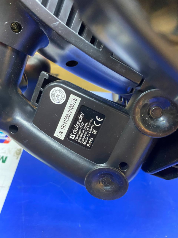 Игровой руль Defender forsage gtr